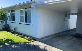 Birch Court - Harakeke