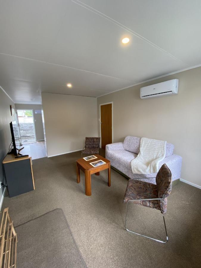 Birch Court - Harakeke Appartement Whanganui Buitenkant foto
